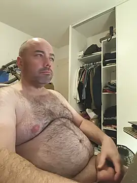 Snapshot of veryverybigdick45 chatting on June 2026 10:20:02 PM veryverybigdick45 online show from June 2026 10:20:02 PM