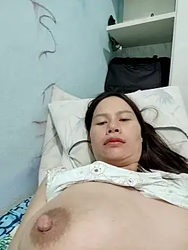 Snapshot of Baby-ladyass20 chatting on September 2025 10:05:02 PM Baby-ladyass20 online show from September 2025 10:05:02 PM