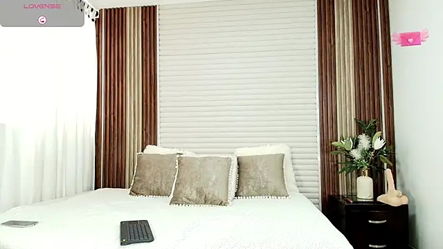 Maryantz online show from March 2026 07:36:02 PM