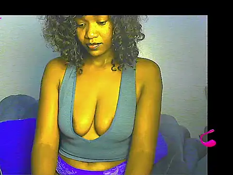 lilylovexx online show from November 2025 08:14:02 AM