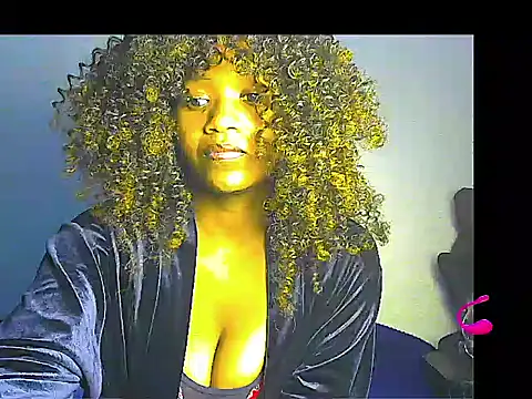 Snapshot of lilylovexx chatting on March 2026 06:52:02 PM lilylovexx online show from March 2026 06:52:02 PM