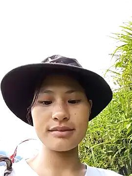 trieungoclnt online show from October 2025 09:00:01 AM