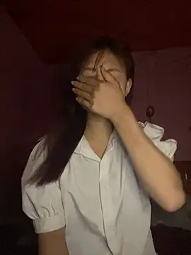 trieungoclnt online show from April 2026 11:12:02 AM