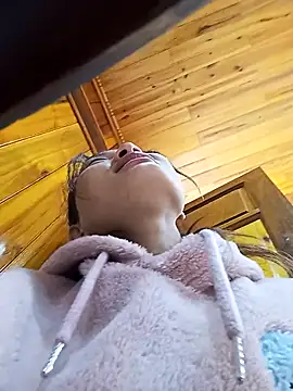 trieungoclnt online show from November 2025 04:05:01 AM