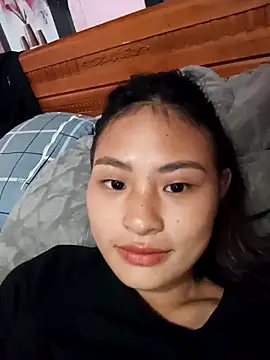 trieungoclnt online show from October 2025 04:00:01 AM