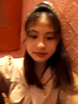 trieungoclnt online show from September 2025 01:39:02 AM