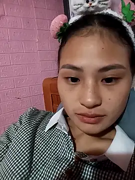 trieungoclnt online show from November 2025 02:42:02 PM