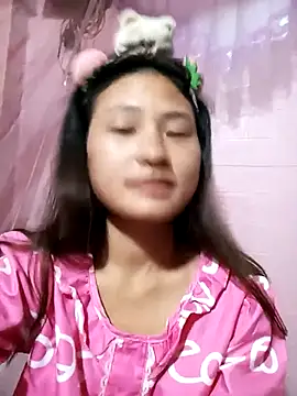 trieungoclnt online show from October 2025 04:30:02 PM