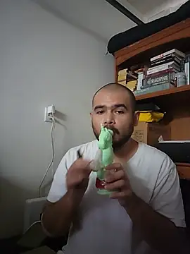 JooveyRose online show from June 2026 12:33:01 AM