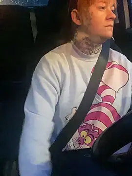 poussichienne online show from March 2026 05:26:01 AM