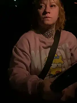 poussichienne online show from April 2026 02:29:01 AM