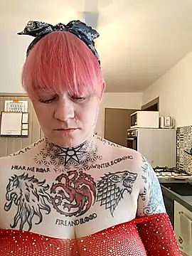 poussichienne online show from May 2026 03:07:02 PM