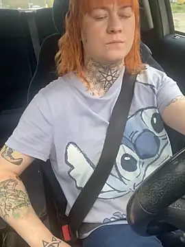 poussichienne online show from March 2026 12:20:01 PM