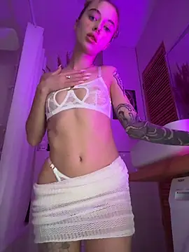 enjoy my beauty online show from February 2026 06:46:02 AM