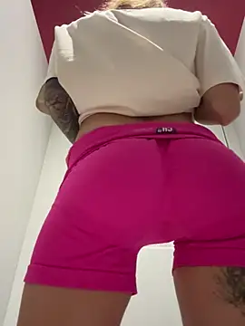 Snapshot of enjoy_my_beauty chatting on February 2025 07:37:02 AM enjoy my beauty online show from February 2025 07:37:02 AM