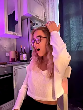 Snapshot of enjoy_my_beauty chatting on September 2025 06:07:01 AM enjoy my beauty online show from September 2025 06:07:01 AM