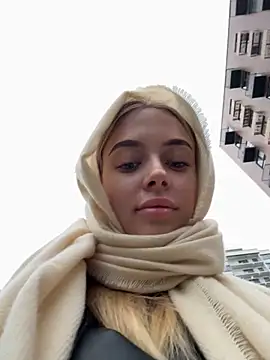 Snapshot of enjoy_my_beauty chatting on October 2025 07:06:02 AM enjoy my beauty online show from October 2025 07:06:02 AM