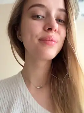 enjoy my beauty online show from April 2026 06:42:02 AM