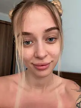 Snapshot of enjoy_my_beauty chatting on June 2026 06:43:02 AM enjoy my beauty online show from June 2026 06:43:02 AM