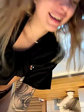 enjoy my beauty online show from November 2025 06:57:02 AM