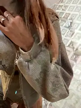 enjoy my beauty online show from January 2026 06:42:01 AM