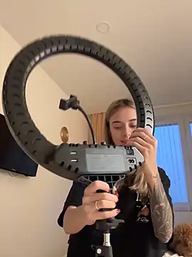 enjoy my beauty online show from December 2025 06:34:02 AM