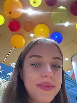 Snapshot of enjoy_my_beauty chatting on February 2025 07:50:01 AM enjoy my beauty online show from February 2025 07:50:01 AM