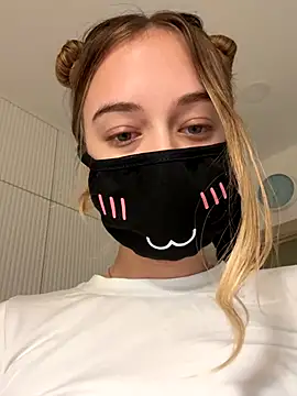 enjoy my beauty online show from November 2025 06:57:01 AM