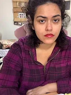 Curvydesifromgermany online show from November 2025 01:15:02 PM