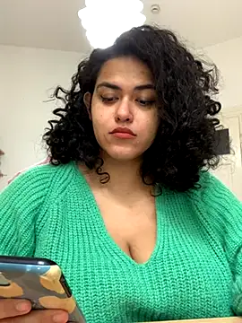 Snapshot of Curvydesifromgermany chatting on September 2025 12:22:01 PM Curvydesifromgermany online show from September 2025 12:22:01 PM