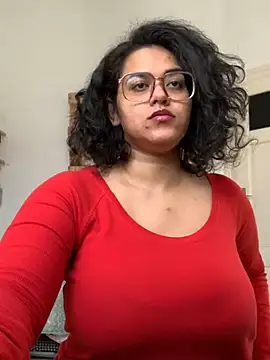 Snapshot of Curvydesifromgermany chatting on March 2025 08:31:01 AM Curvydesifromgermany online show from March 2025 08:31:01 AM