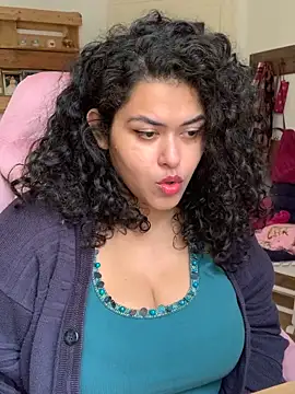 Curvydesifromgermany online show from April 2026 10:55:02 AM