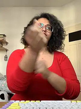 Snapshot of Curvydesifromgermany chatting on March 2025 02:42:02 PM Curvydesifromgermany online show from March 2025 02:42:02 PM