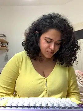 Snapshot of Curvydesifromgermany chatting on September 2025 08:35:02 AM Curvydesifromgermany online show from September 2025 08:35:02 AM