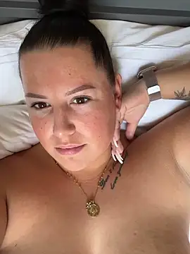 xlinastarrx online show from April 2026 09:32:01 AM