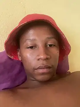 Snapshot of FivesOj chatting on March 2026 11:06:01 AM FivesOj online show from March 2026 11:06:01 AM