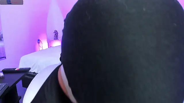 Haanna   online show from December 2024 06:50:02 PM