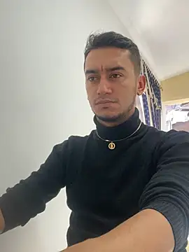 Snapshot of Kevin_Torres chatting on March 2025 05:56:01 PM Kevin Torres online show from March 2025 05:56:01 PM