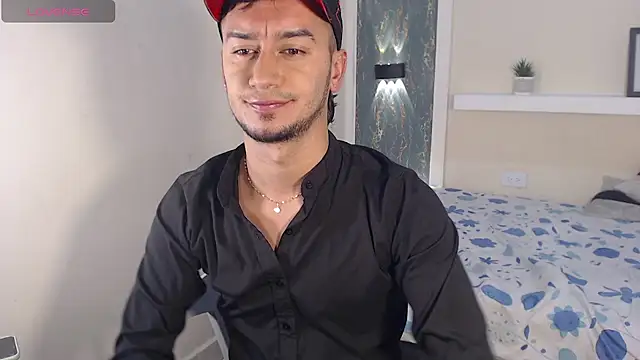 Snapshot of Kevin_Torres chatting on September 2025 01:55:01 AM Kevin Torres online show from September 2025 01:55:01 AM