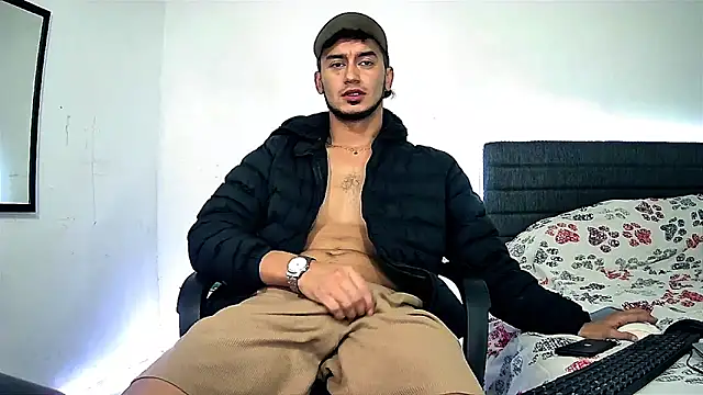 Kevin Torres online show from December 2025 01:48:02 PM