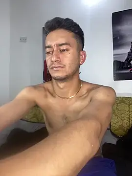 Snapshot of Kevin_Torres chatting on January 2025 06:12:02 PM Kevin Torres online show from January 2025 06:12:02 PM