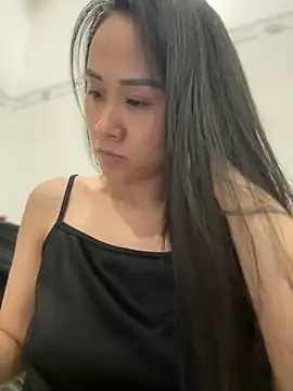 Snapshot of NikkiNi chatting on February 2025 04:58:02 PM NikkiNi online show from February 2025 04:58:02 PM