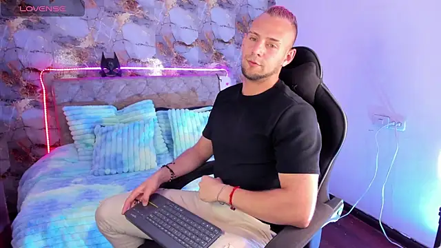 Damon Bakert online show from March 2026 04:15:01 PM