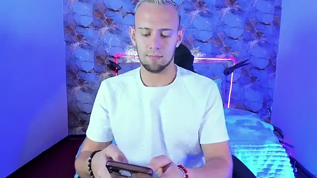 Damon Bakert online show from June 2026 02:36:01 PM
