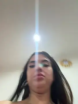 Snapshot of annavi_ chatting on July 2026 12:07:02 AM annavi online show from July 2026 12:07:02 AM