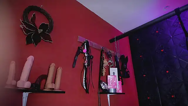 annavi  online show from April 2026 07:06:02 PM