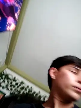 Lukas strong online show from October 2025 05:13:02 PM