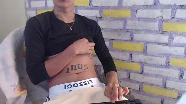 Lukas strong online show from October 2025 02:17:02 PM