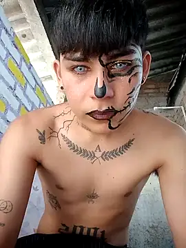 Lukas strong online show from October 2025 03:30:01 PM