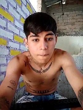 Lukas strong online show from November 2025 03:27:01 PM